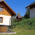 Dolna U Bratrikov Dağ evi Haligovce