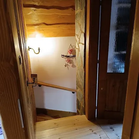 Dolná U Bratríkov * Haligovce